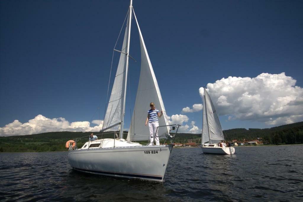 伏尔塔瓦河畔利普诺Riviera Lipno 502-07公寓 外观 照片